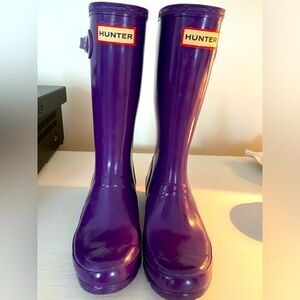 Girls purple hunter boots size 4